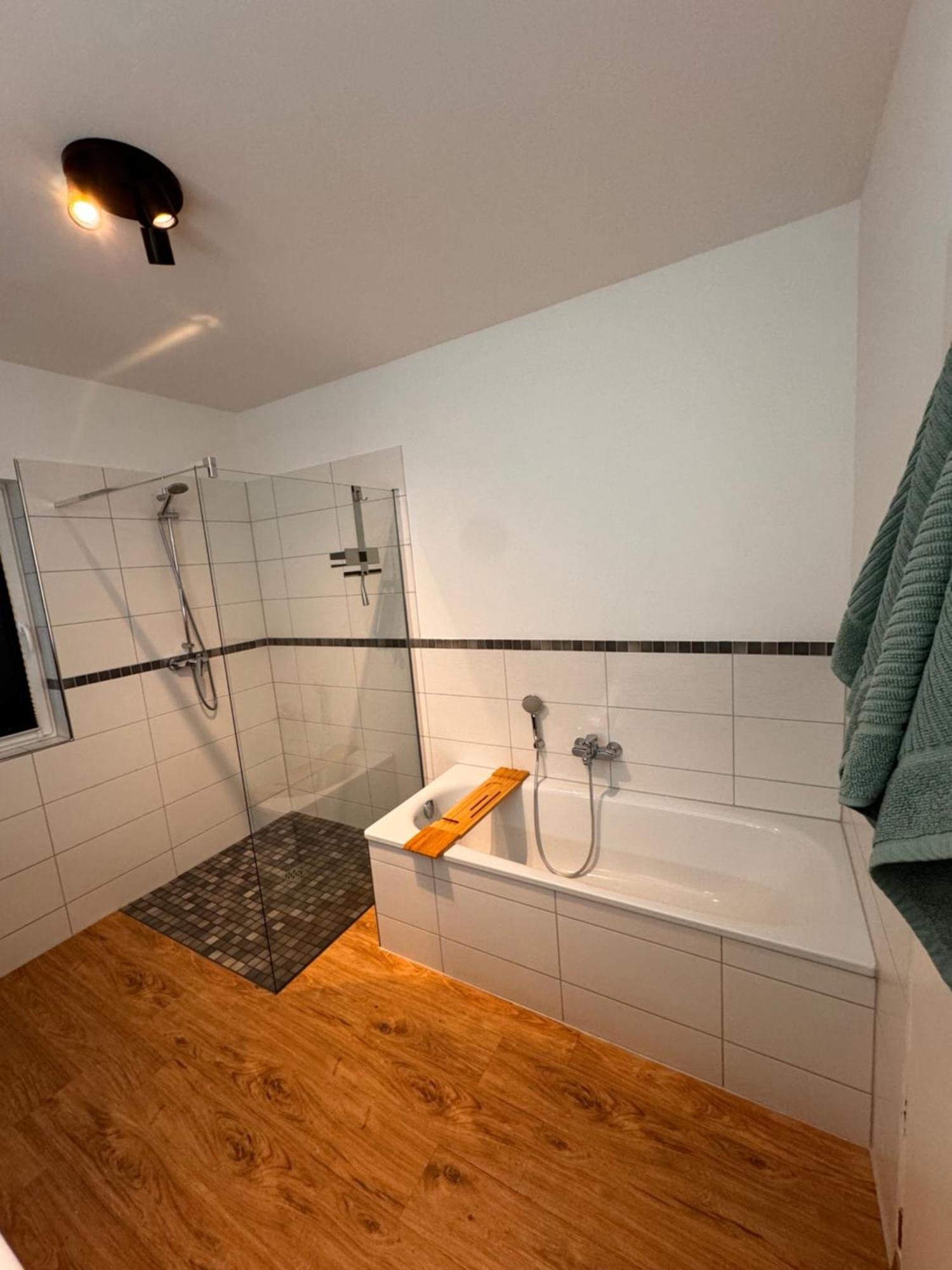 Traumhafter Ausblick, Modern Mit Komfort Und Stil Hardert Zewnętrze zdjęcie